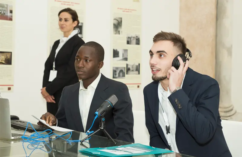 Interpretariato di trattativa a Livorno per meeting B2B